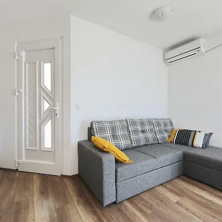 Apartament David *