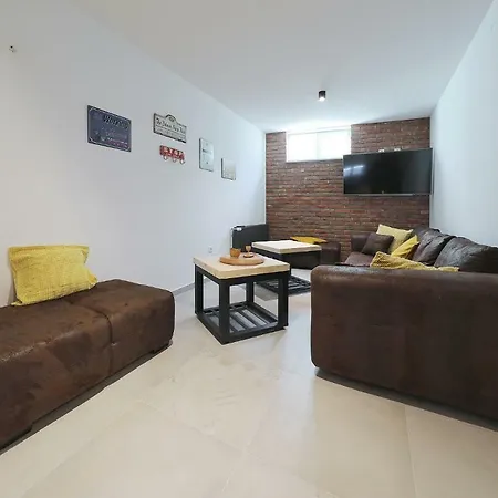 Apartament David Seline